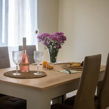 Calitatea Apartment